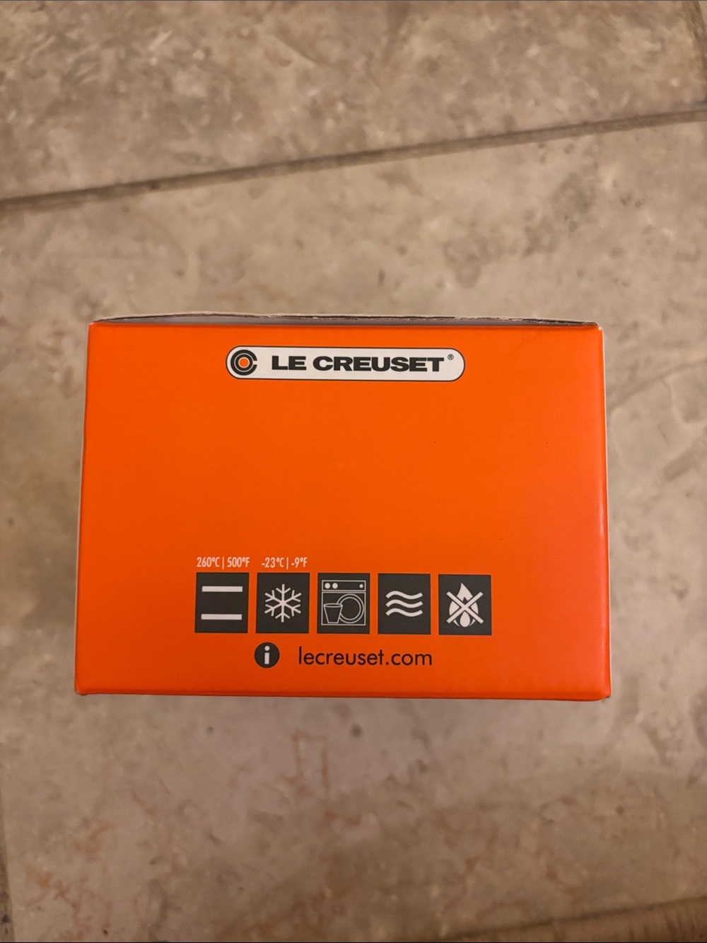 Le Creuset Stoneware Mini Round Cocotte in Off-White Meringue NIB - Picture 8 of 9